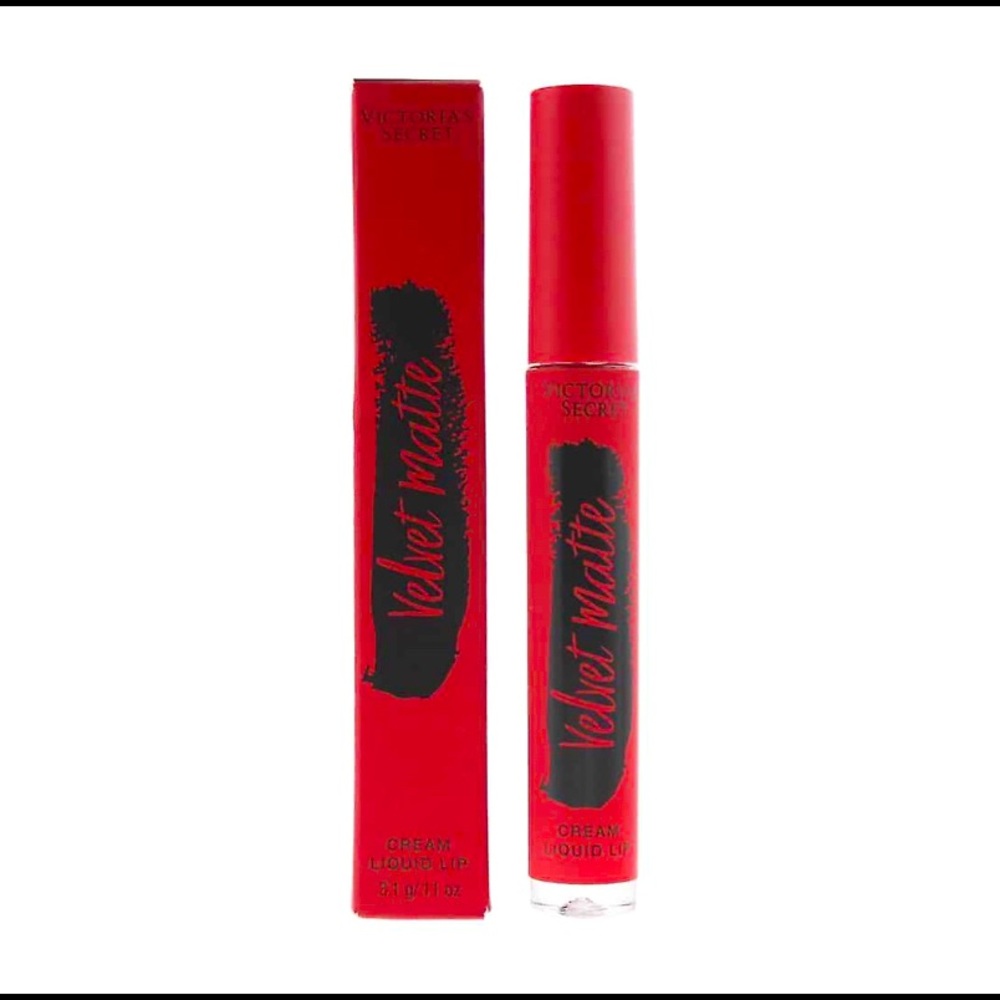 NWT VICTORIA’S SECRET Velvet Matte 💋 DESIRE 💋 Cream Liquid Lip